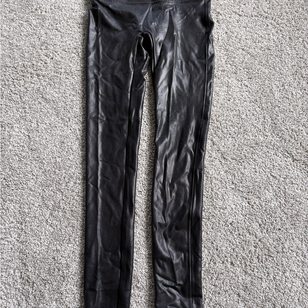 SPANX Shiny Black Leggings small
